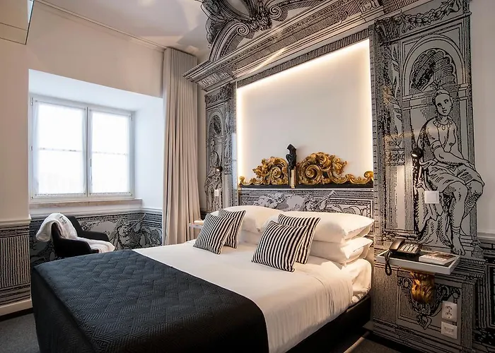 Teatro Boutique Rooms & Suites Lisbon
